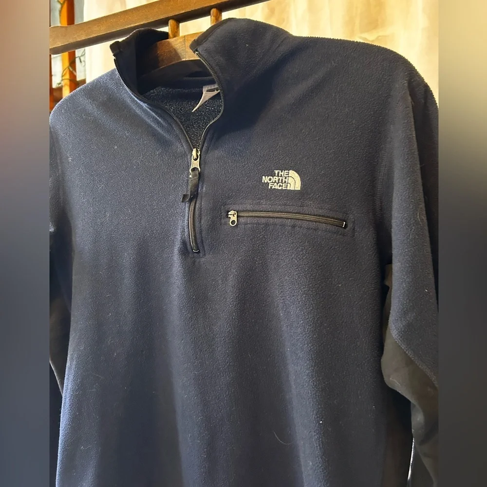 Northface 1/4 zip men’s navy and black fleece size large